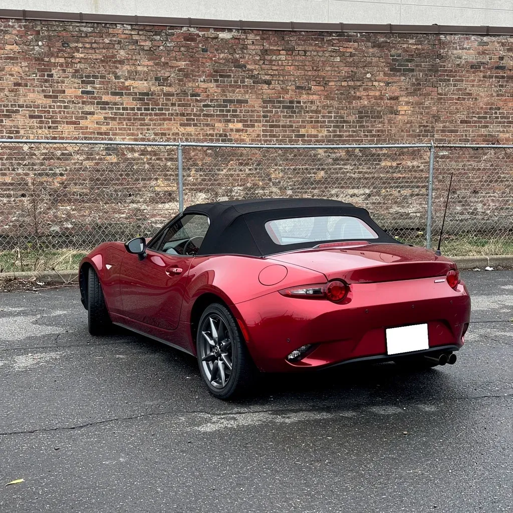 2016 Mazda MX-5 Miata Club (Photo 3 of 3)